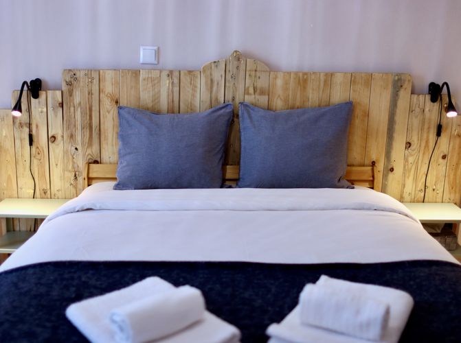 One-Bedroom Apartment image 1